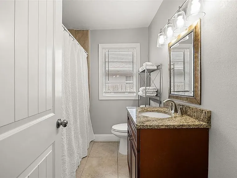 2511 W Braddock St — Photo 12