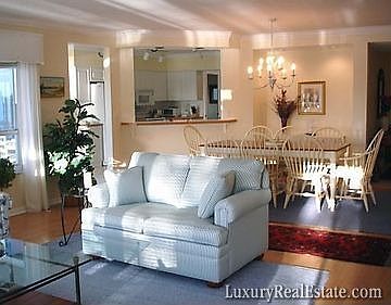3rd image of 8815 W Orchid Island Cir APT 404