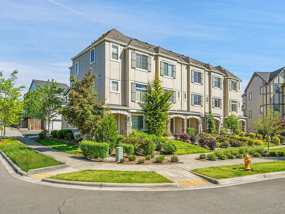 Townhouse Ernst St. x Marianna St.