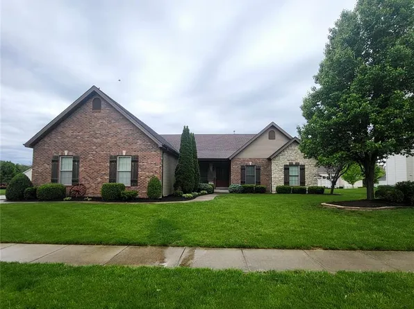 187 Forest Oaks Dr, Caseyville, IL 62232