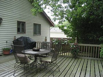 2nd image of 904 N Marion St
