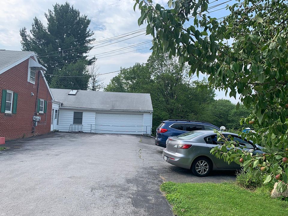 819 W Whitehall Rd, State College, PA 16801 Zillow