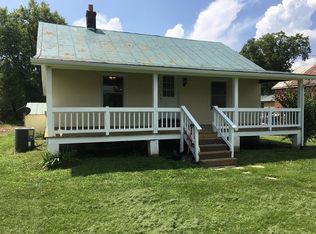 7489 John Marshall Hwy, Marshall, VA 20115