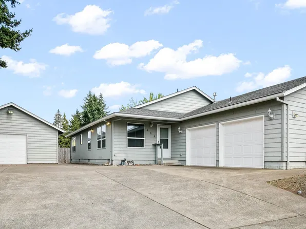 484 Travis Ct NE, Salem, OR 97301