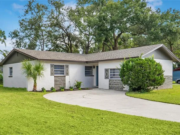 4302 Dolphin Dr, Tampa, FL 33617