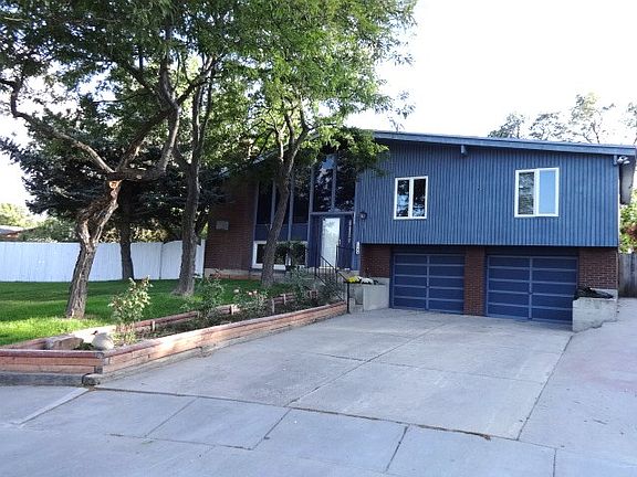 2nd image of 1583 W Bluemont Cir