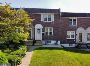 328 Westpark Ln, Clifton Heights, PA 19018