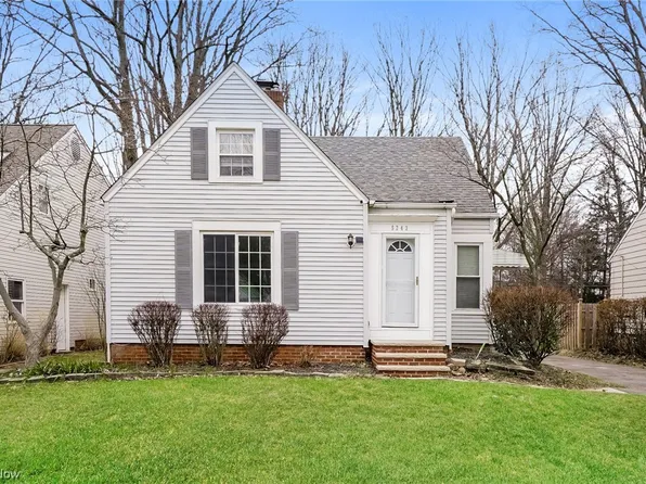 5243 Case Ave, Lyndhurst, OH 44124