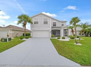 11544 Lake Cypress Loop, Fort Myers, FL 33913