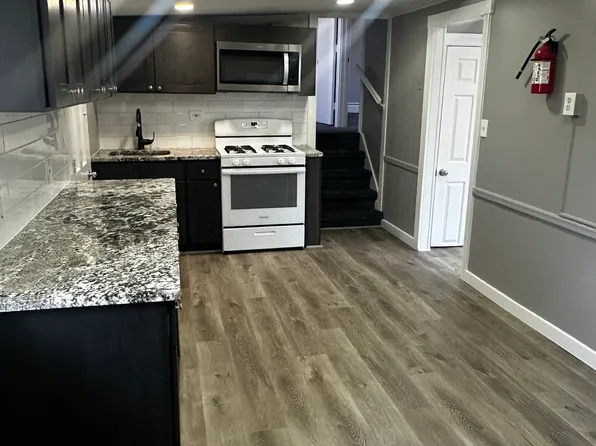 114 W 4th St, Howell, NJ 07731