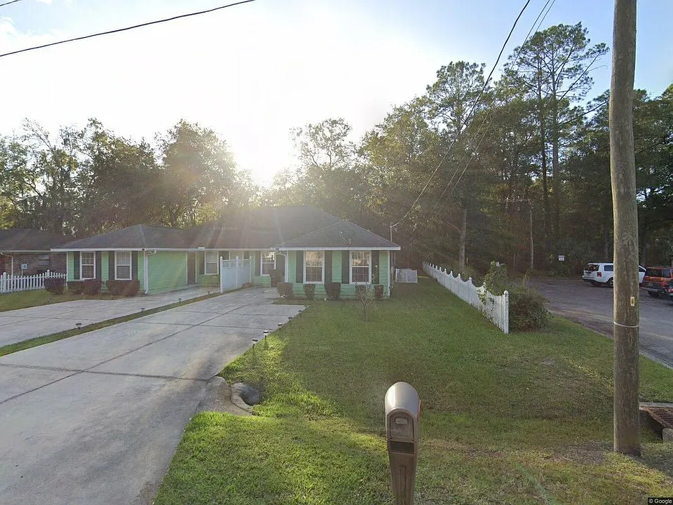 217 Bradford Dr