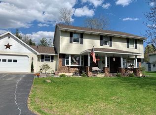 109 Waverly Ln, Waverly Township, PA 18411
