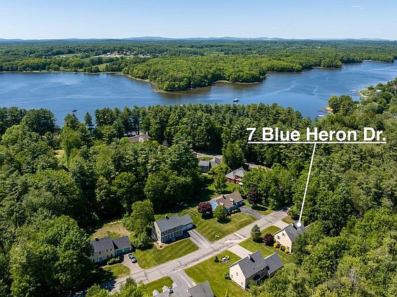 4th image of 7 Blue Heron Drive