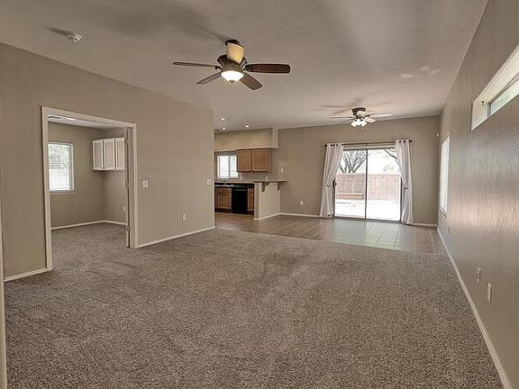 2nd image of 443 E Placita Cordel