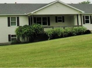 155 Pacific Rd SE, Carrollton, OH 44615