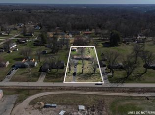 3322 Tunnelton Rd, Bedford, IN 47421