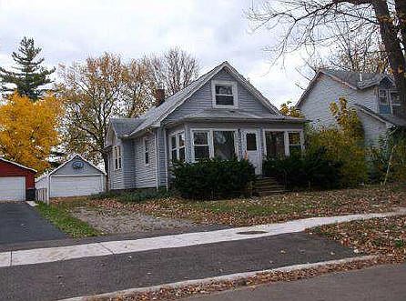 1st image of 1033 Boston Ave