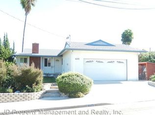 6075 Henderson Dr, La Mesa, CA 91942
