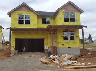 38419 Juniper St, Sandy, OR 97055