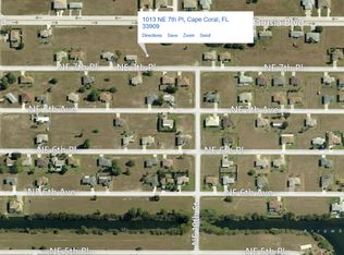 1013 NE 7th Pl, Cape Coral, FL 33909
