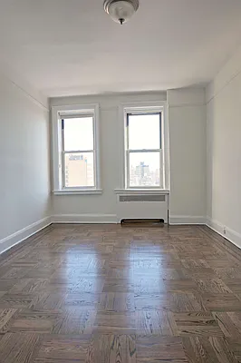 Rented by Metropolitan Equities | media 9
