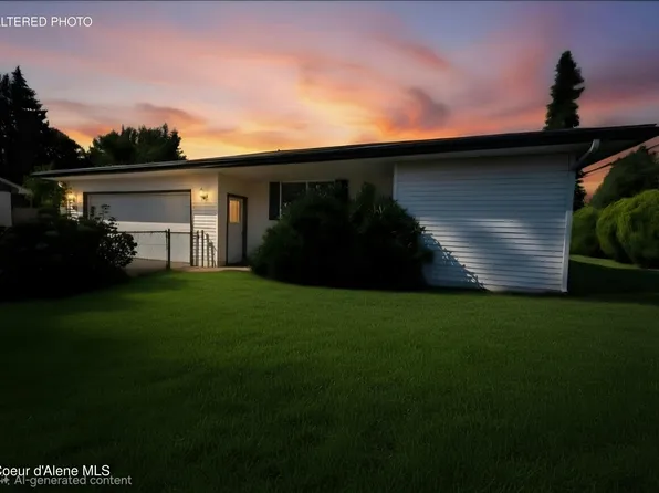 2341 N Honeysuckle Dr, Coeur D Alene, ID 83814