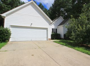 2502 Dovetail Dr, Durham, NC 27704