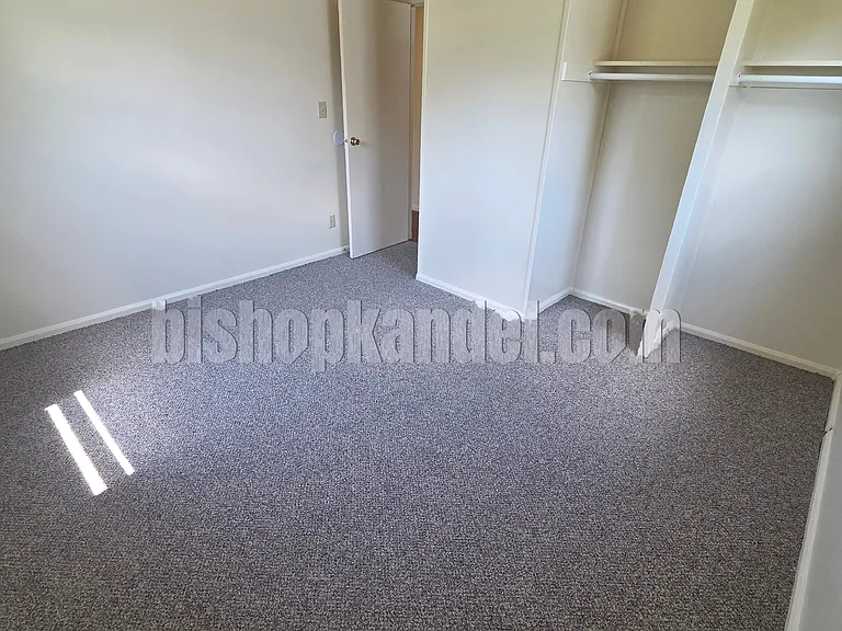 1023 Brenda Ct — Photo 14