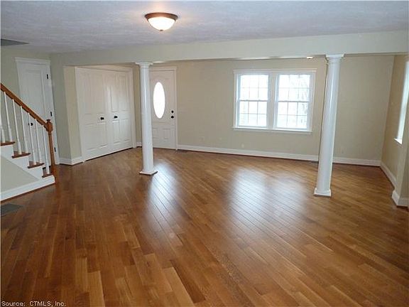 4th image of 88 Brent Dr