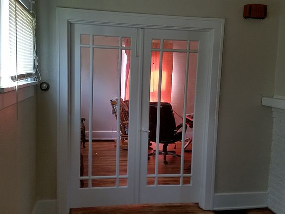 4th image of 2804 Linden Ave