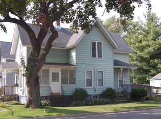 652 Orange St, Elgin, IL 60123