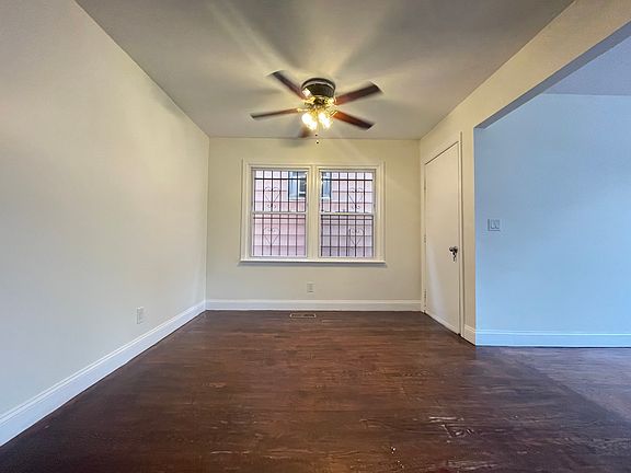 3rd image of 9 Jewett Ave #1E