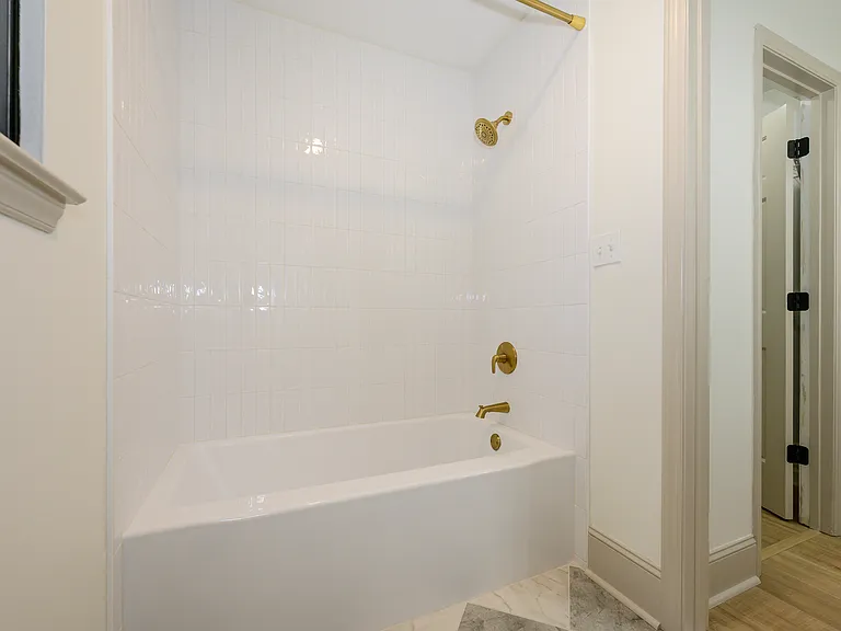 7802 Pinetuck Ln — Photo 21