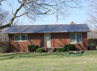 1857 E 750 North Rd, Shelbyville, IL 62565