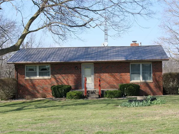 1857 E 750 North Rd, Shelbyville, IL 62565