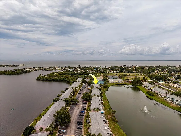 222 Pompano Dr SE #H — Photo 62