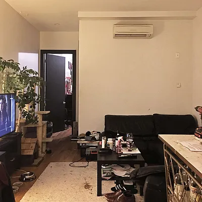 Rented by Nooklyn NYC LLC | media 10