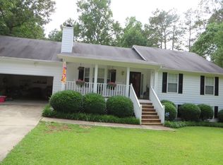 153 Regency Dr, Bethlehem, GA 30620