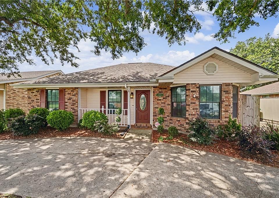 1st image of 8912 W Metairie Ave