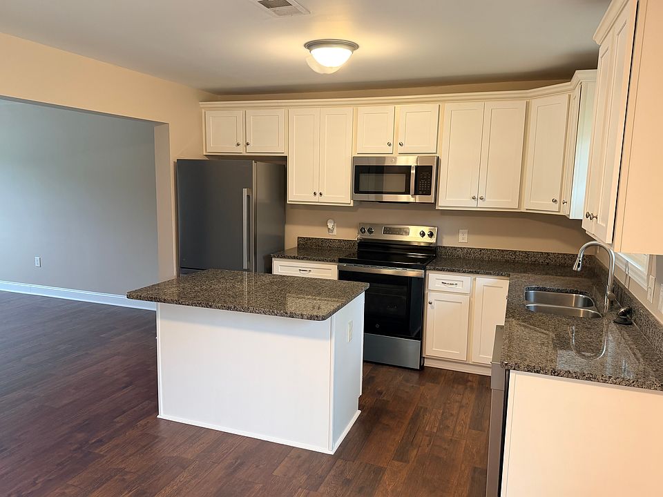 2nd image of 1325 Filbert St #1325
