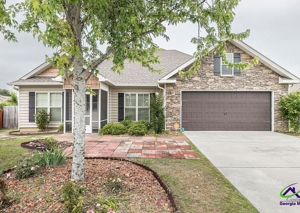 1st image of 103 Savannah Ln