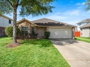 22807 W Waterlake Dr, Richmond, TX 77406