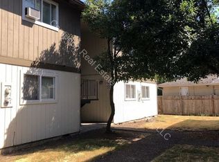 3657 Hawthorne Ave NE, Salem, OR 97301