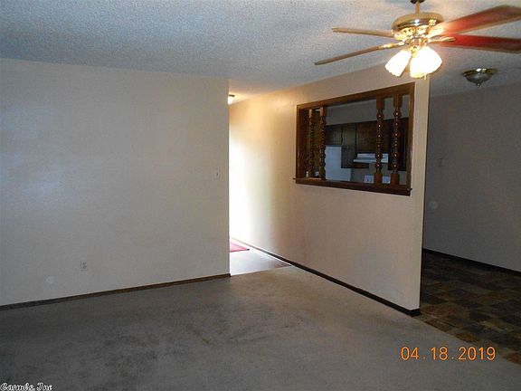 5th image of 1101 Jones Dr