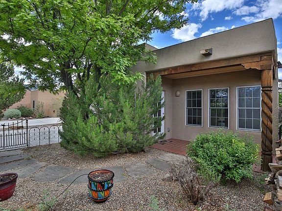 3rd image of 114 Vista Ln