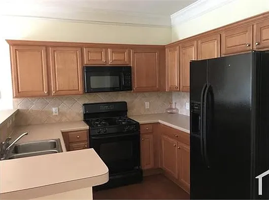 808 Arbor Gate Ln — Photo 4