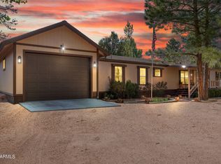 2978 S Pine Rim Rd, Overgaard, AZ 85933
