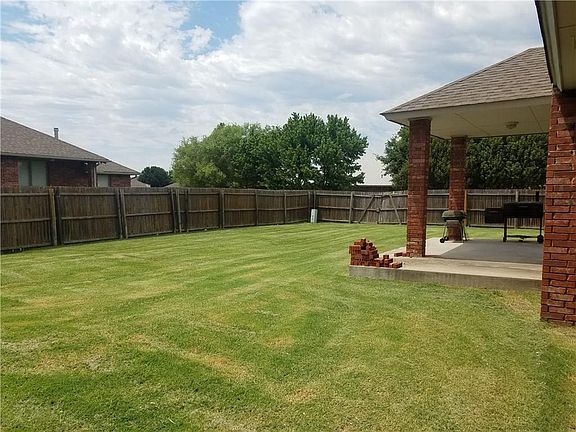 4th image of 4001 Bismarc Dr
