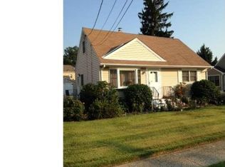 14 Baltusrol St, Hamilton, NJ 08690