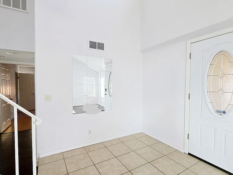 25605 Catalejo Ln — Photo 2